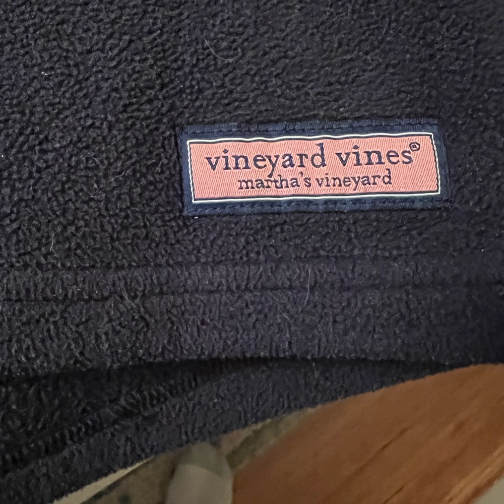 Classic Vineyard Vines fleece